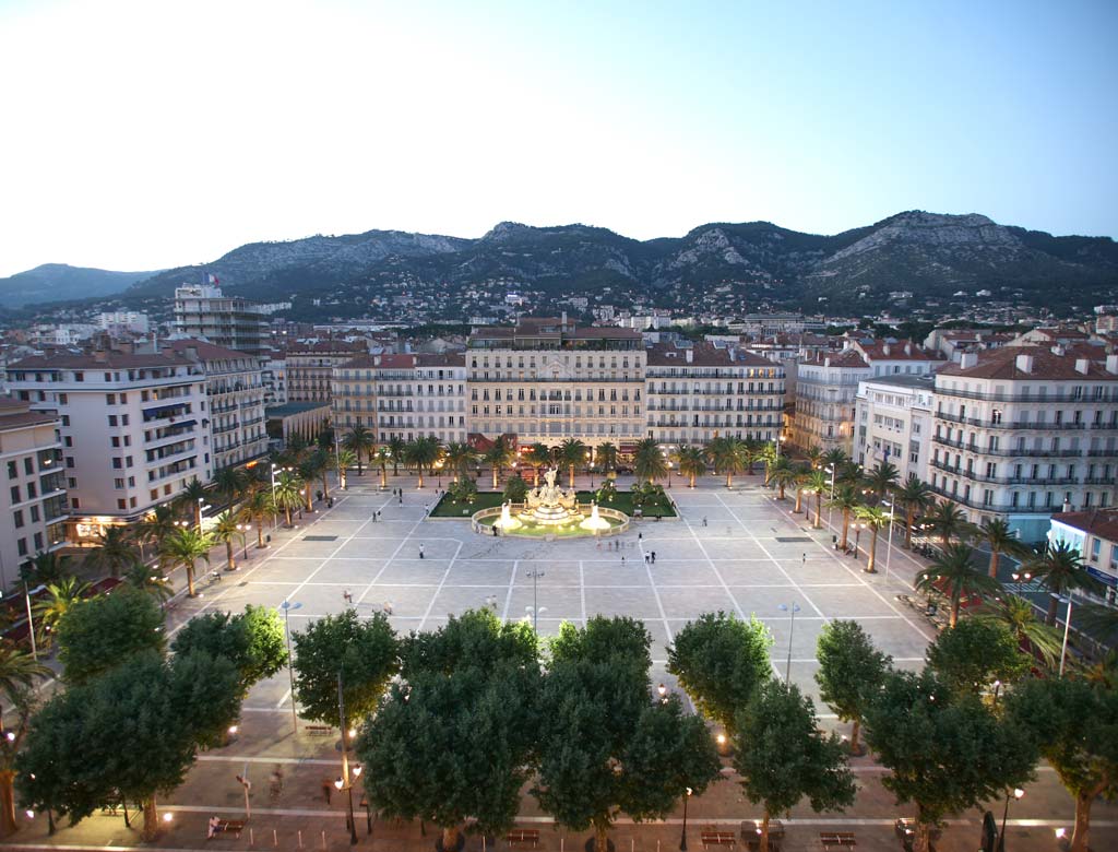 School Outing in Toulon